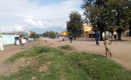 Cinq personnes blessées lors d'une incursion d'un homme armé à Tongo/Lushege