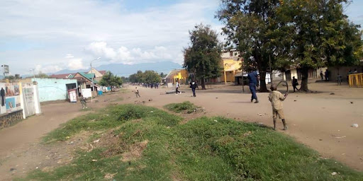 Cinq personnes blessées lors d'une incursion d'un homme armé à Tongo/Lushege