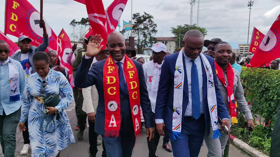 Le Professeur Jean-Jacques Purusi élu gouverneur au deuxième tour