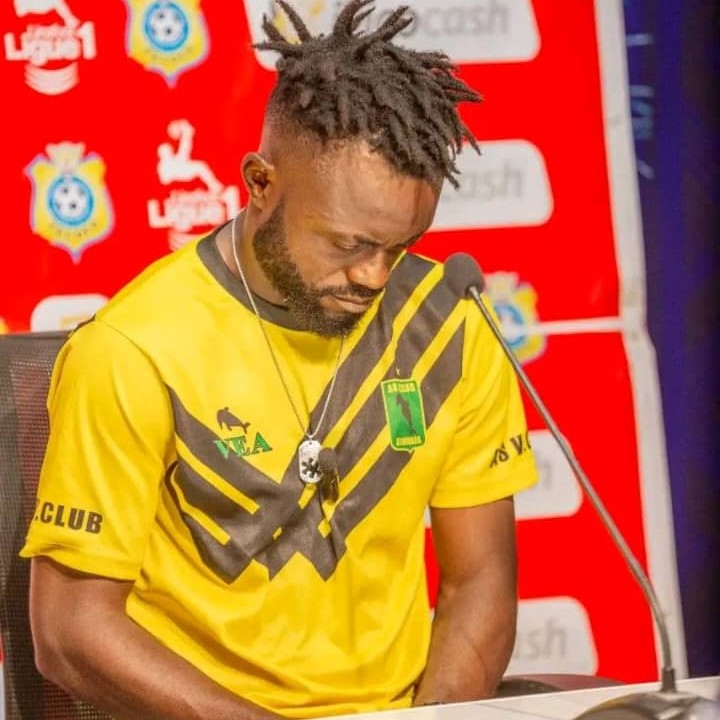 Issama Mpeko écope d'une sanction et l'arbitre du classico congolais