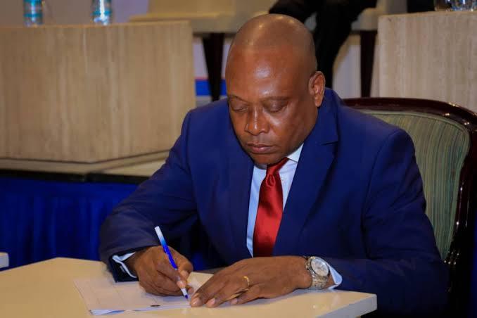 Steve Mbikayi désapprouve la démarche de certains politiciens basés sur des revendications et considérations tribales