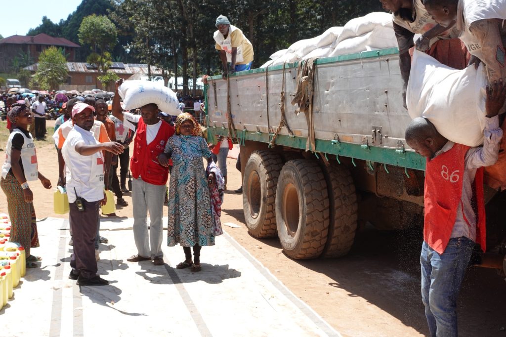 Le CICR suspend l’aide alimentaire à Kanyabayonga suite aux combats entre les FARDC et le M23