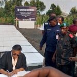 Judith Suminwa rend un hommage mérité aux victimes des bombardements du M23-RDF au camp de Lushagala en date du 3 mai