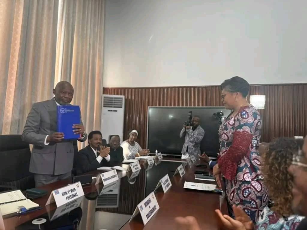 Dépôt du Programme d'actions du gouvernement à l'assemblée nationale par la Première Ministre Judith Suminwa