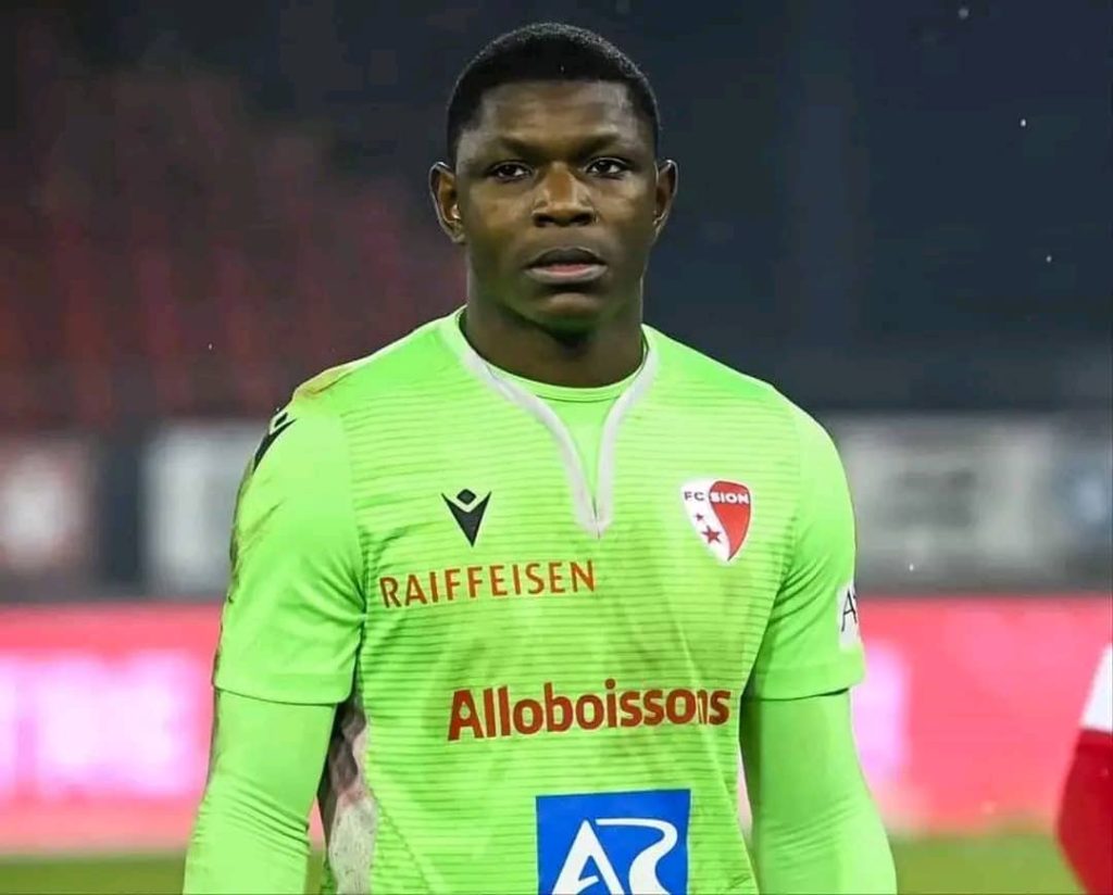 Timothy Fayulu en Discussions avec Stoke City pour un Transfert