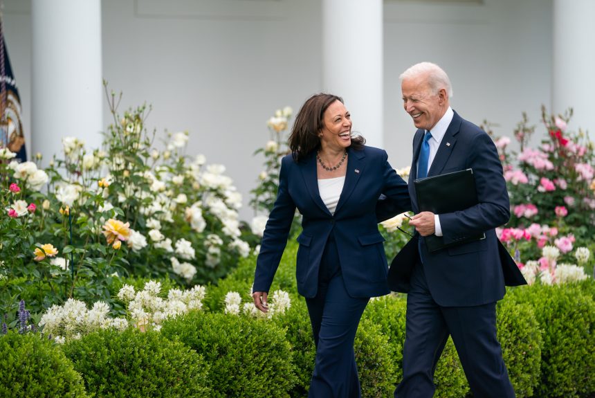 Le candidat démocrate à sa propre succession, Joe Biden, se retire de la course à la présidentielle américaine