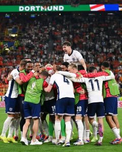 L'Angleterre arrache sa qualification en finale