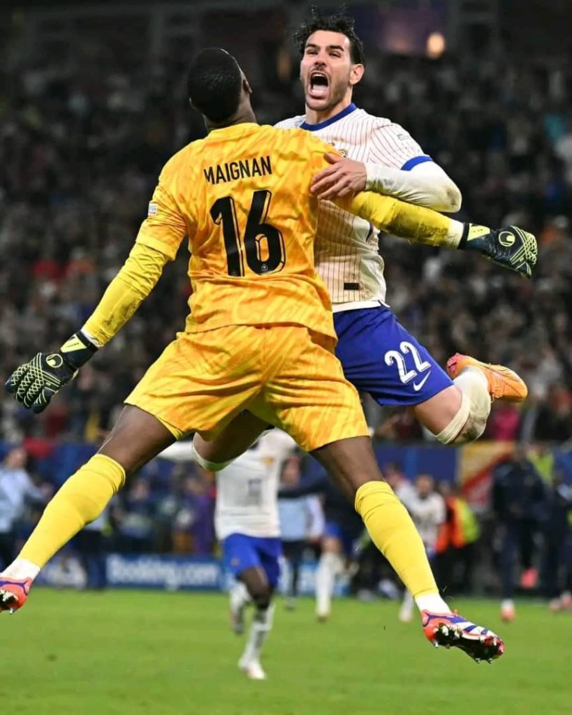 La France contre l'Espagne pour lancer le dernier carré