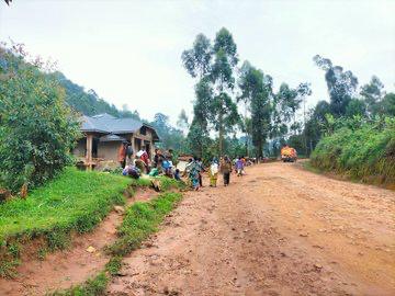 Retour progressif de la population après leur déplacement massif suite aux attaques ADF à Njiapanda Manguredjipa