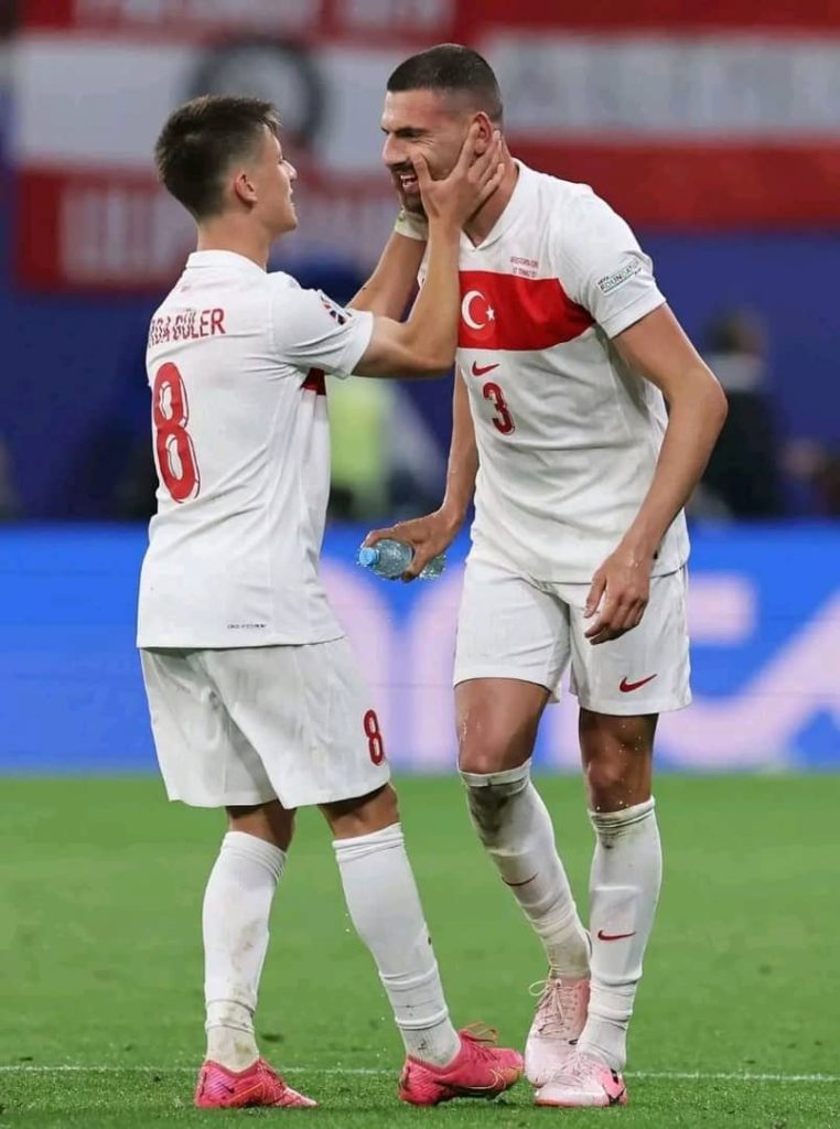 La Turquie rejoint les quarts de finale après avoir éliminé l'Autriche