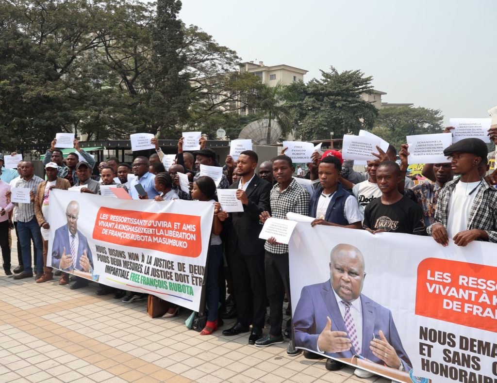 Les ressortissants du territoire d'Uvira manifestent pour exiger la libération de François Ruhobota