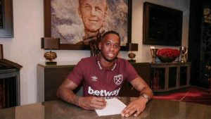 Aaron Wan-Bissaka rejoint West Ham
