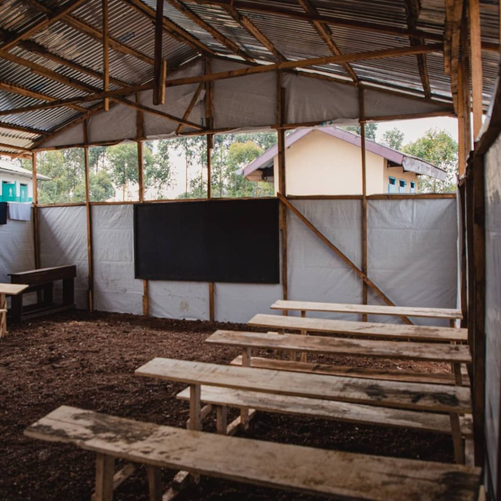 Rentrée scolaire 2024-2025, Un faible engouement au marché central de komanda