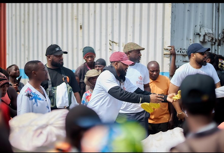 Fally Ipupa dénonce la guerre d'agression dans l'Est de la RDC