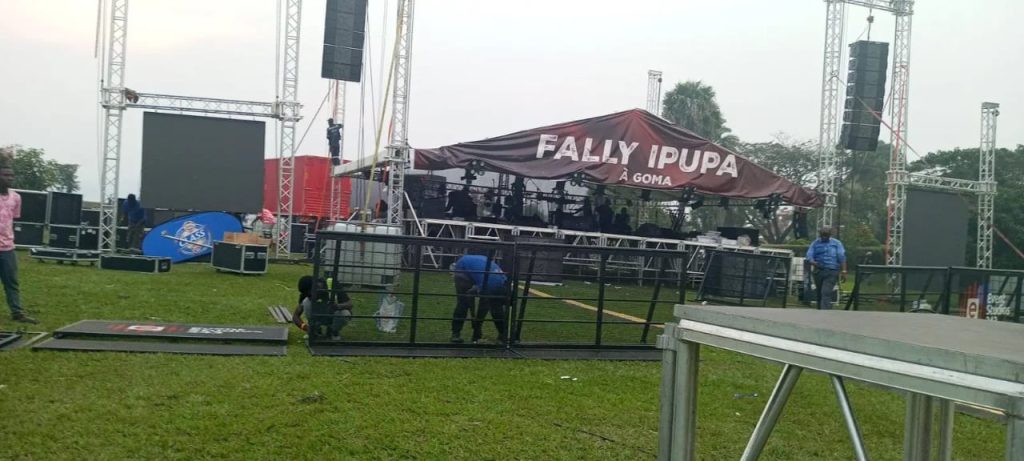 Fally Ipupa déçoit ses fans réunis à Kituku en annulant son show
