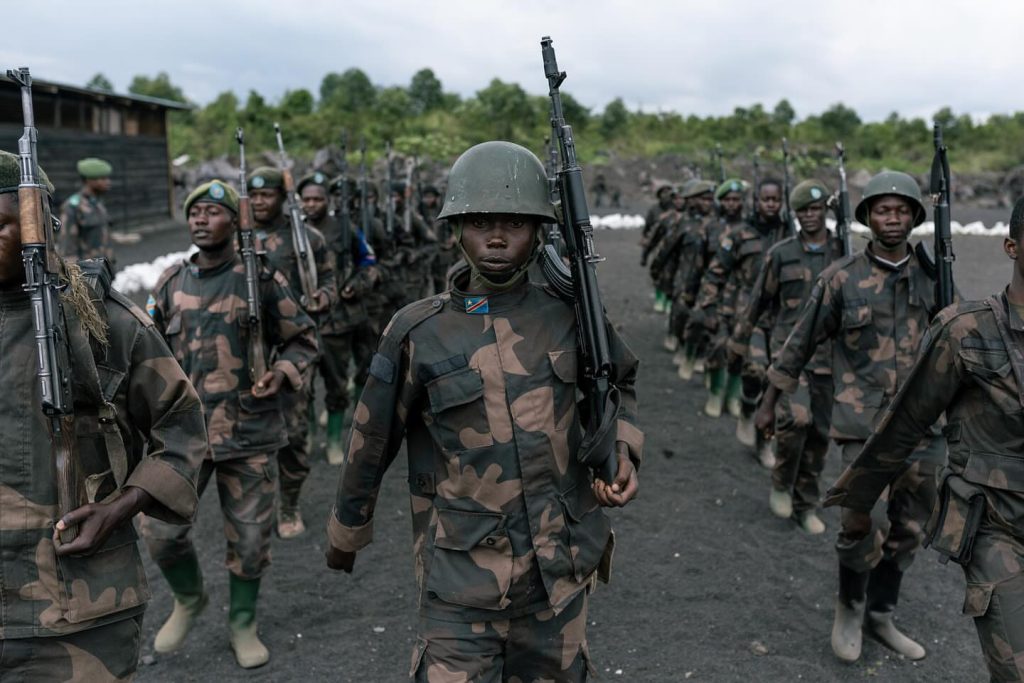 Un soldat tue son supérieur pour salaire impayé, Placide ITULA appelle à des enquêtes sur le retard de la solde