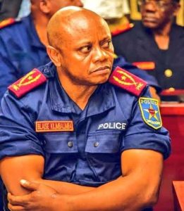 RDC : Deux officiers généraux de la Police Nationale Congolaise suite à des déguerpissements des diplomates français à Kinshasa Deux officiers généraux de la Police Nationale Congolaise suite à des déguerpissements des diplomates français à Kinshasa