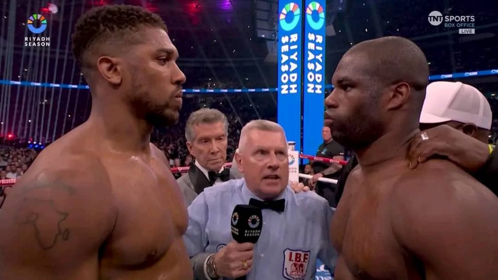 Anthony Joshua s'incline devant Daniel Dubois