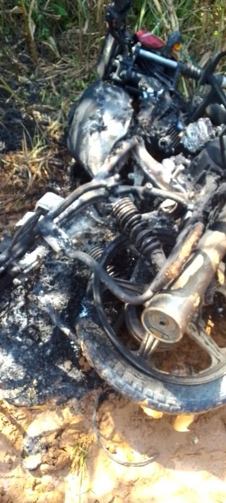 Deux morts et trois motos incendiées par les combattants ADF à Irumu sur la RN4