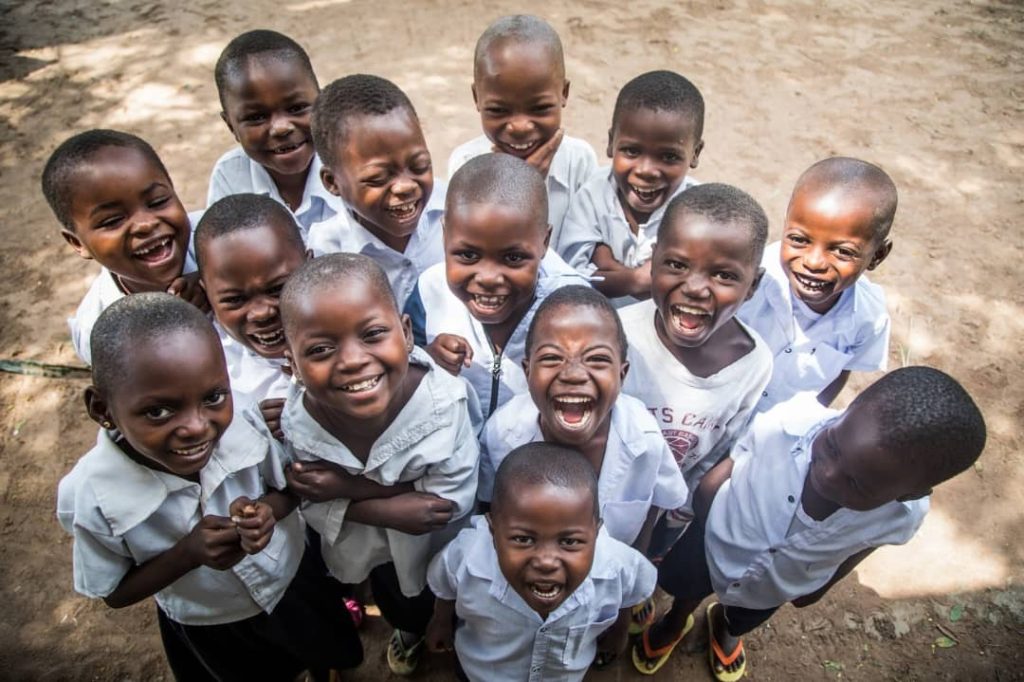 Pusieurs enfants déplacées éprouvent d'énormes difficultés à Komanda pour regagner le chemin de l'école