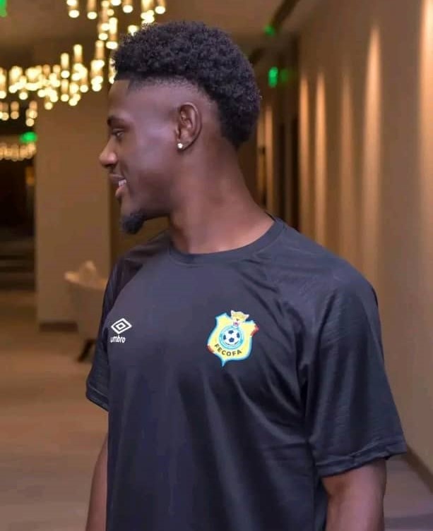 Nathanaël Mbuku, récemment transféré au Dinamo Zagreb en provenance de l'Augsbourg sous forme de prêt, a rejoint pour la première fois l’équipe nationale des Léopards.