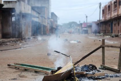 Des barricades observées dans plusieurs points chauds, malgré l'interdiction de grève par les autorités