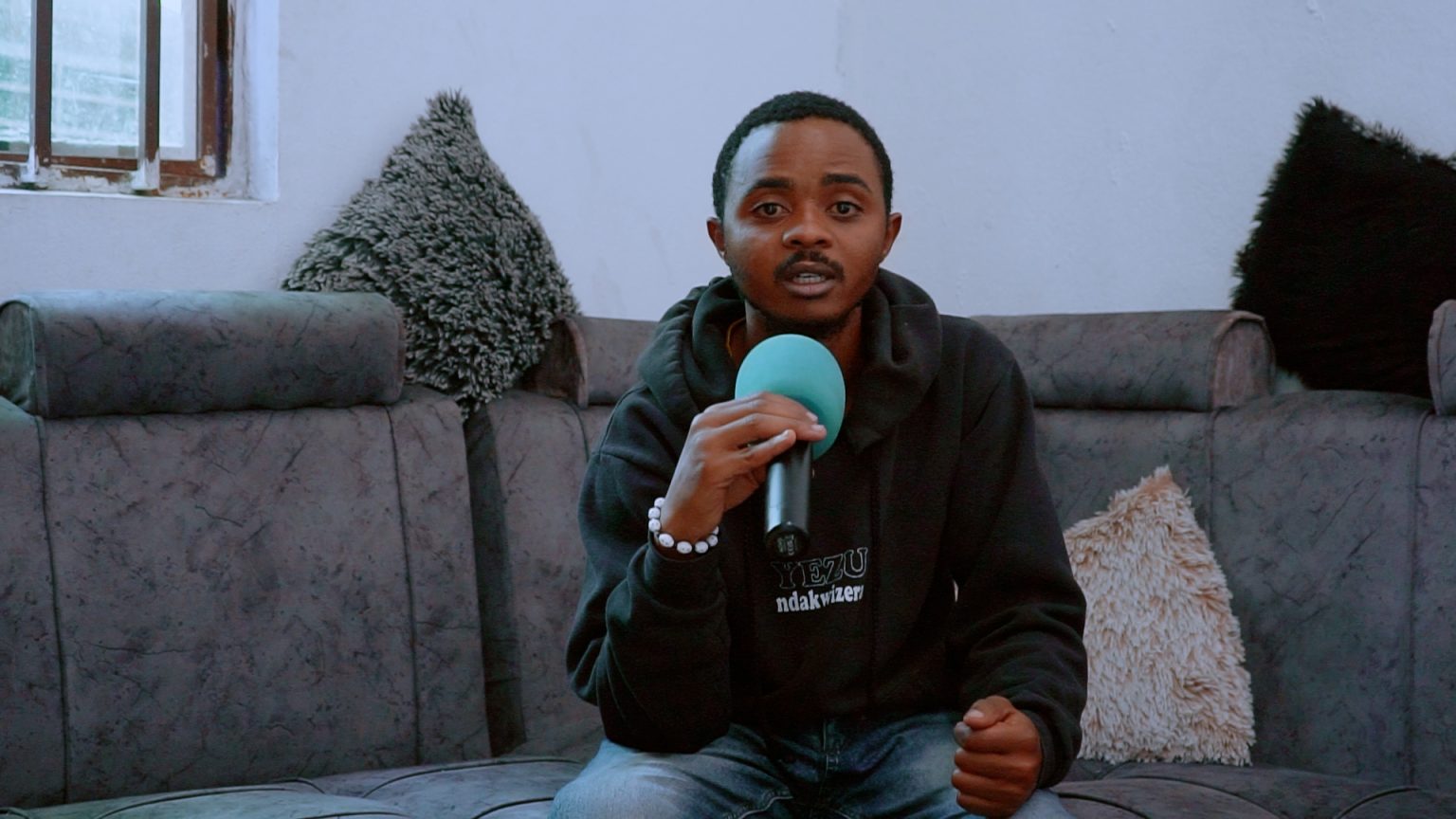 Lucien Miganda œuvre dans le nettoyage et dirige une agence événementielle