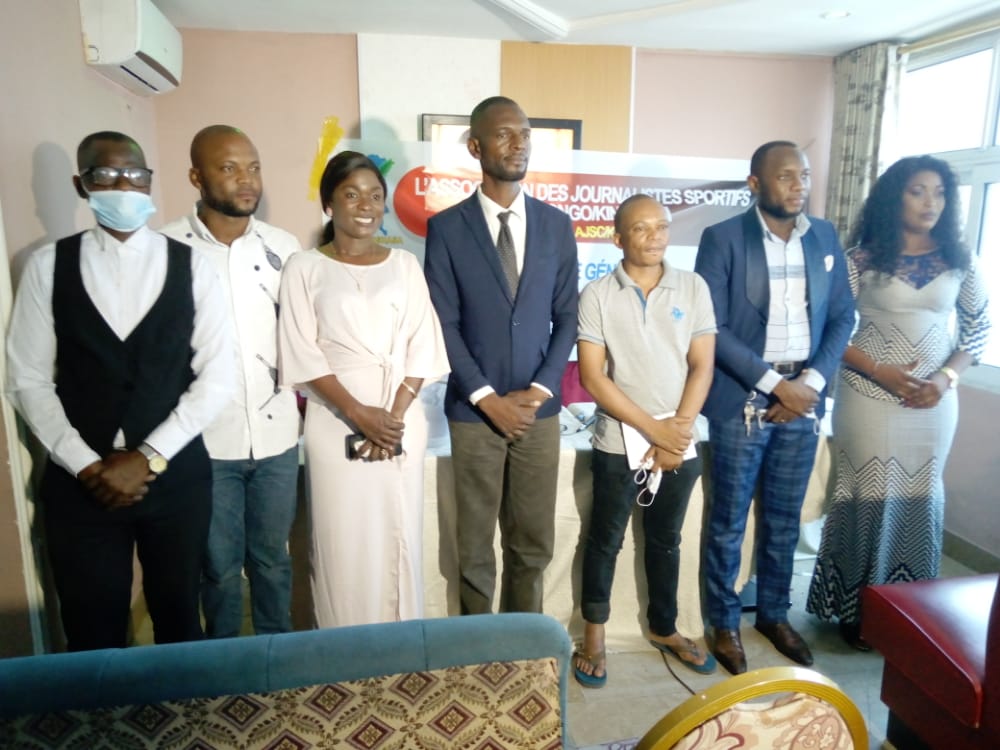 Les Journalistes Sportifs de Kinshasa Boycottent la Conférence de Presse du match RDC-Tanzanie après l’Agression d’un Collègue