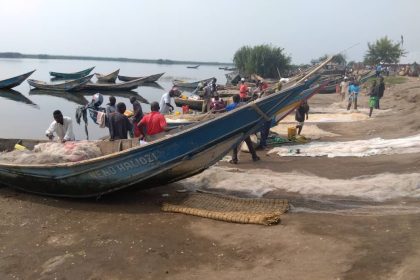 Noyade sur le lac Édouard, 4 morts et 7 rescapés