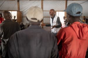 Masisi : MSF répond aux besoins sanitaires urgents des déplacés de Muheto MSF répond aux besoins sanitaires urgents des déplacés de Muheto