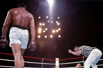 Ce combat titanesque a vu le boxeur américain Muhammad Ali défier George Foreman pour le titre mondial des poids lourds