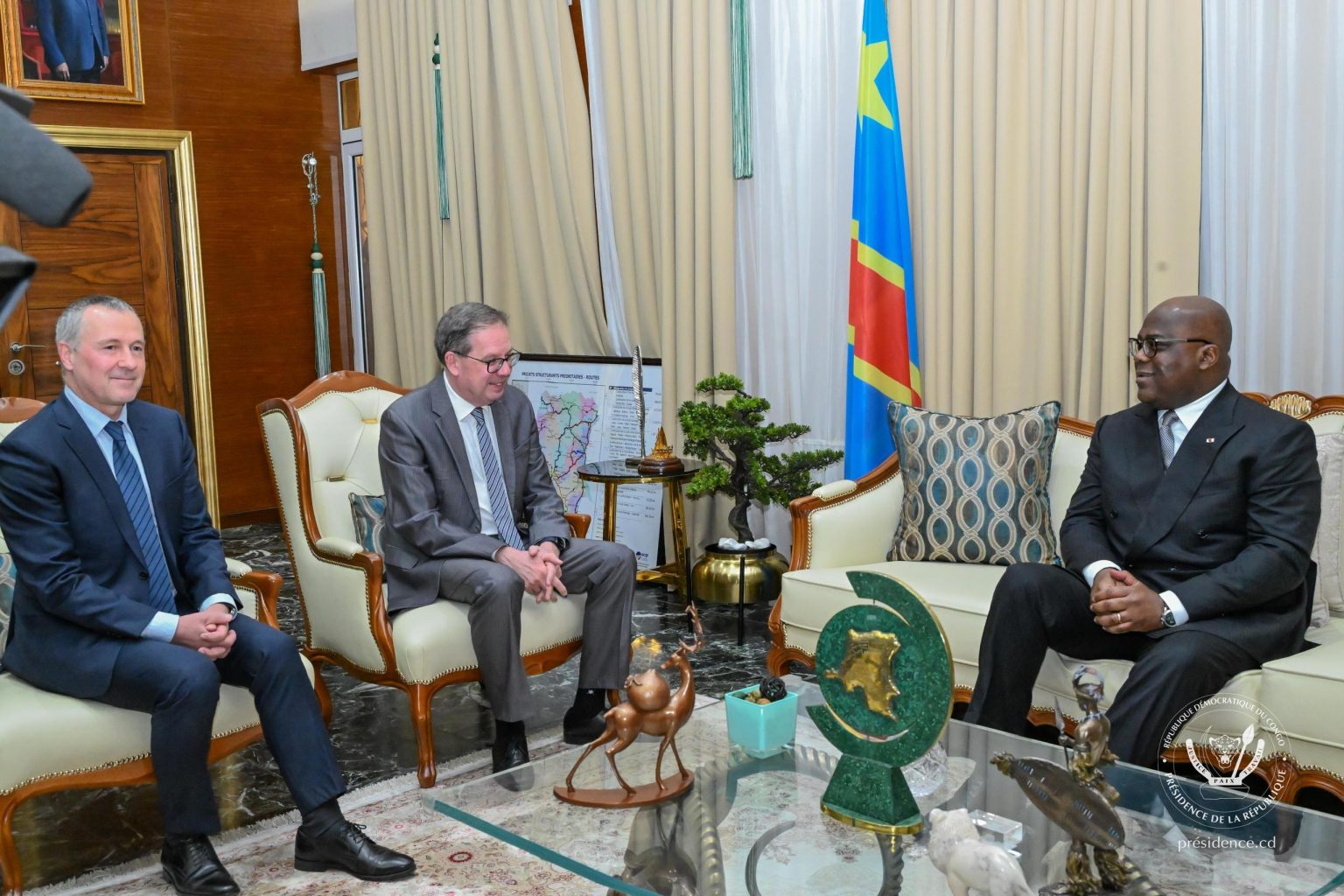 Échange entre le Président Félix TSHISEKEDI et l'ambassadeur de Russie