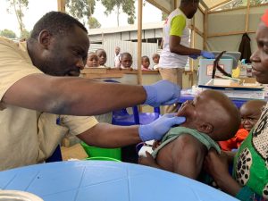 Nord-Kivu : Vaccination des enfants déplacés dans les camps, une campagne de rattrapage vaccinale Vaccination des enfants déplacés dans les camps, une campagne de rattrapage vaccinale