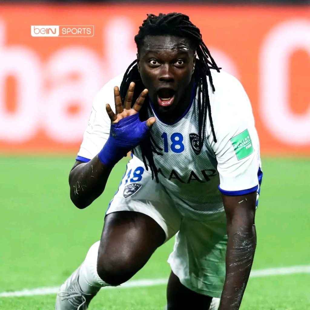Le Lion Bafétimbi Gomis range les crampons