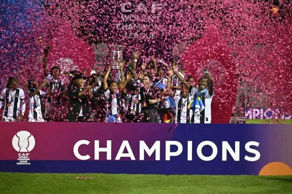 Le TP Mazembe triomphe en finale et marque l’histoire