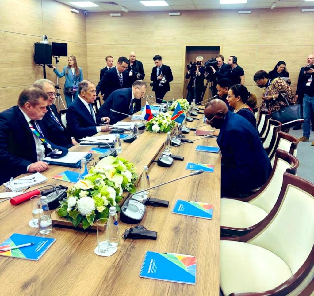 Moscou et Kinshasa signent un accord de partenariat politique