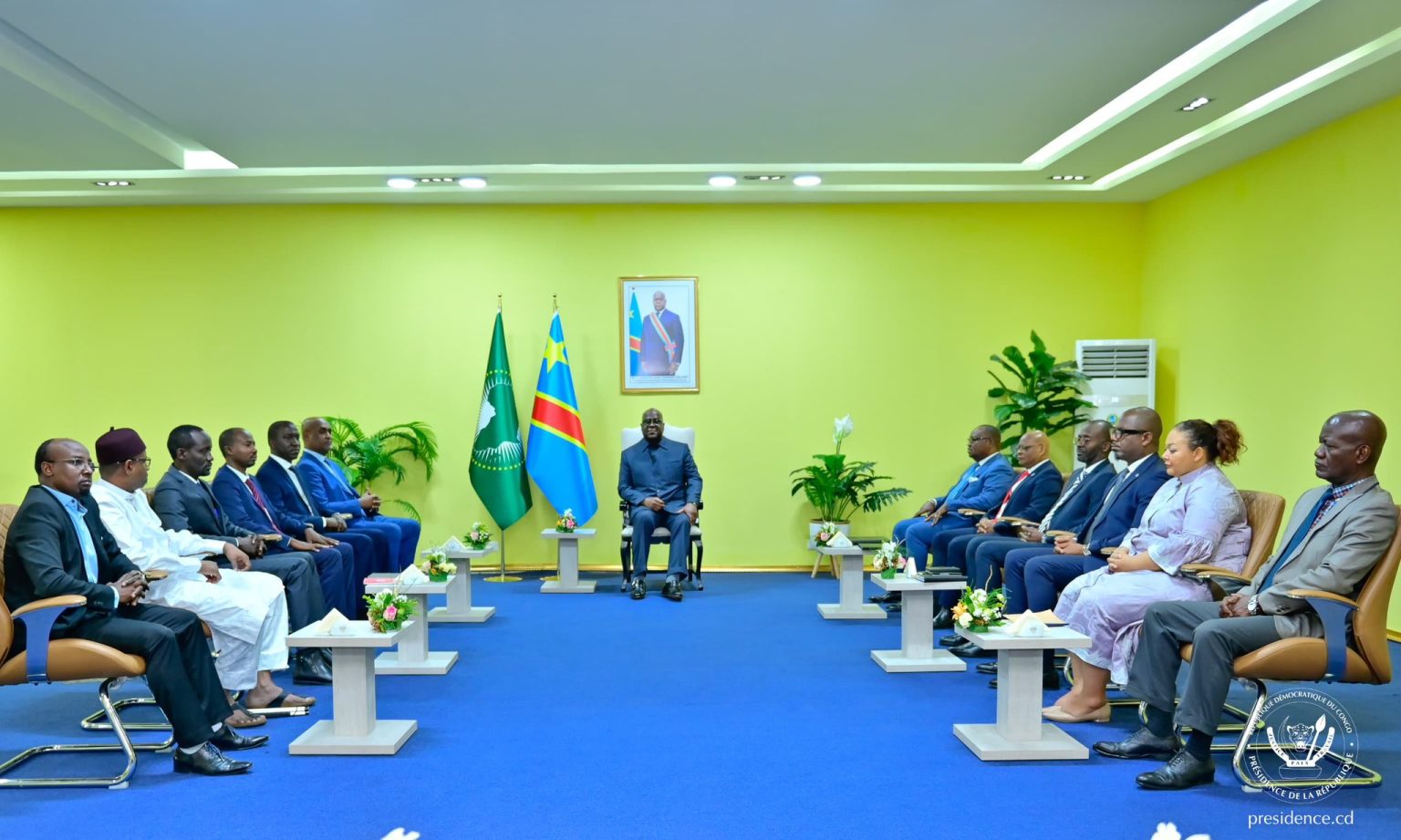 RDC-CEEAC/Tchad : Félix Tshisekedi préside la signature d’un accord politique entre le gouvernement tchadien et l’opposition Félix Tshisekedi préside la signature d’un accord politique entre le gouvernement tchadien et l’opposition