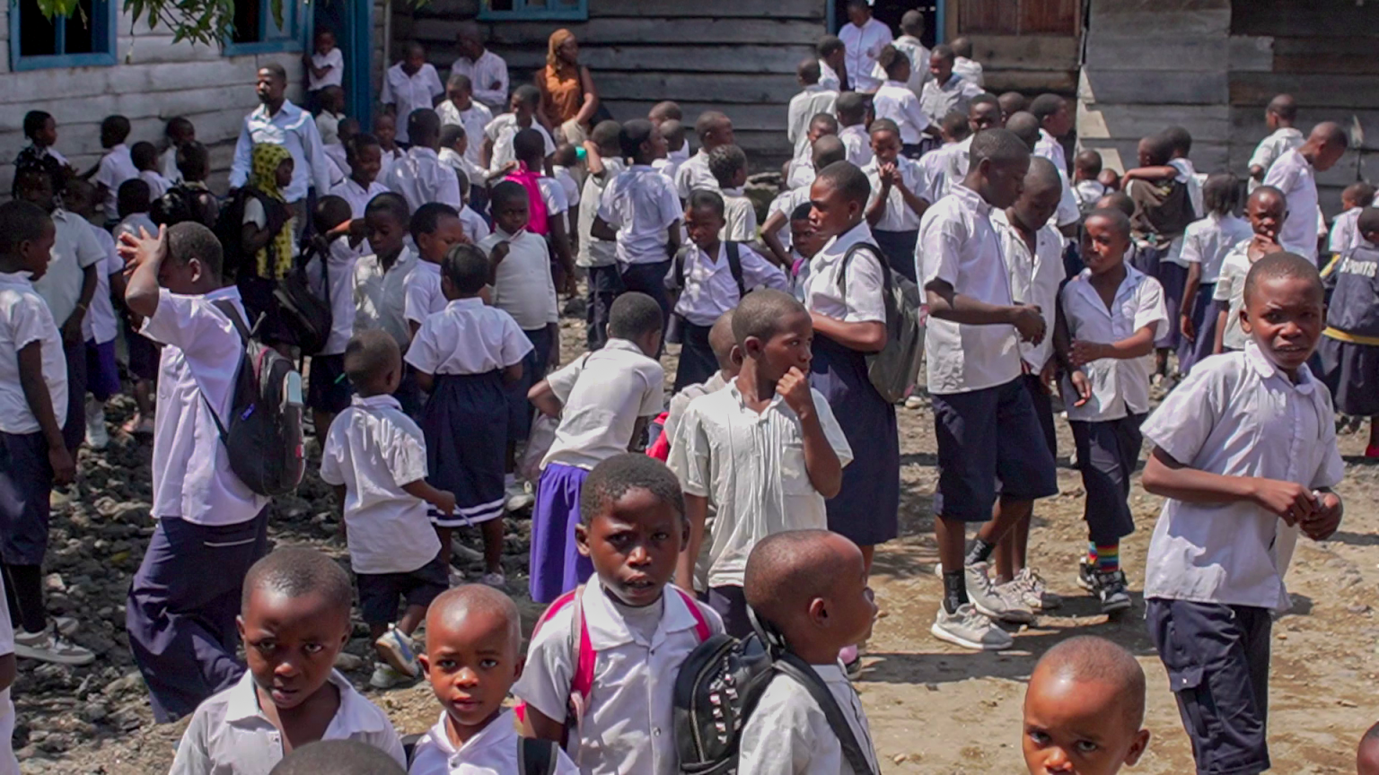 Reprise des cours dans les écoles publiques après un mouvement de grève déclenché par les enseignants