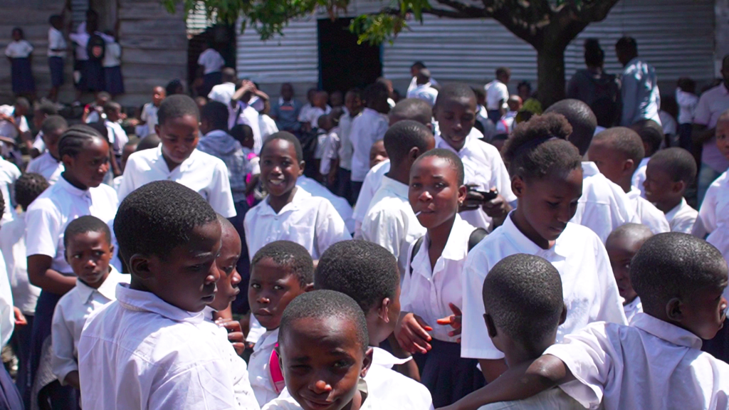 Reprise des cours dans les écoles publiques après un mouvement de grève déclenché par les enseignants