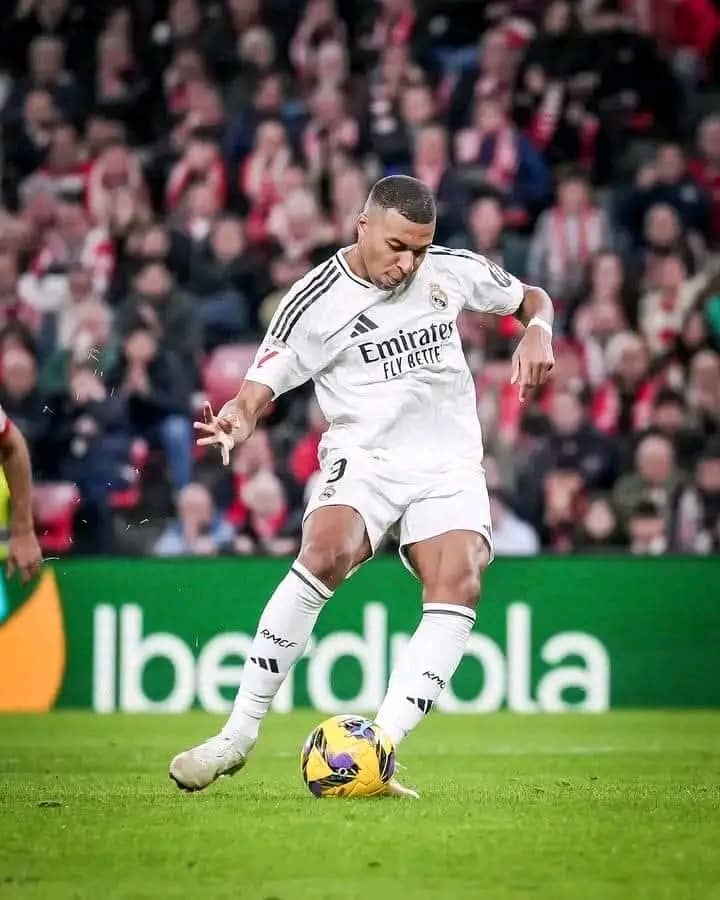 Mbappé méconnaissable, le Real Madrid s'incline