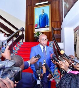 RDC : L’ancien ministre des Mines Martin Kabwelulu et son épouse interpellés à Kinshasa L’ancien ministre des Mines Martin Kabwelulu et son épouse interpellés à Kinshasa