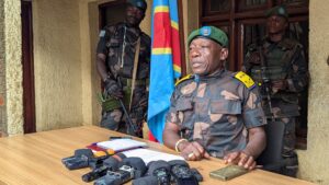 RDC : Lt Col Mak Hazukay nommé commandant adjoint du service de communication des FARDC Lt Col Mak Hazukay nommé commandant adjoint du service de communication des FARDC