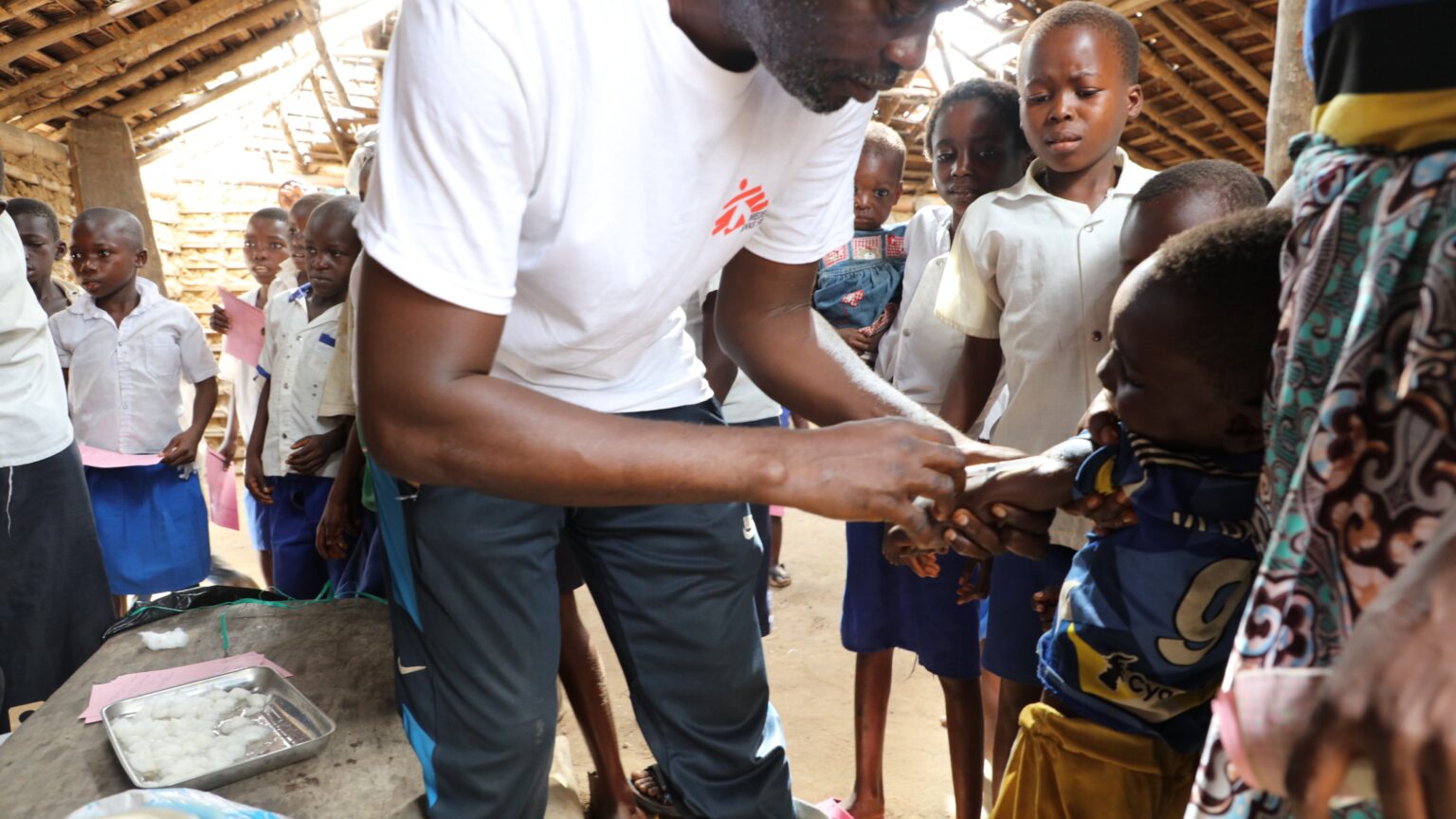 Plus de 100 000 enfants vaccinés contre la rougeole malgré les combats à Masisi