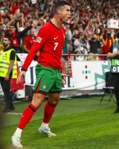 Ronaldo qualifie le Portugal pour la finale