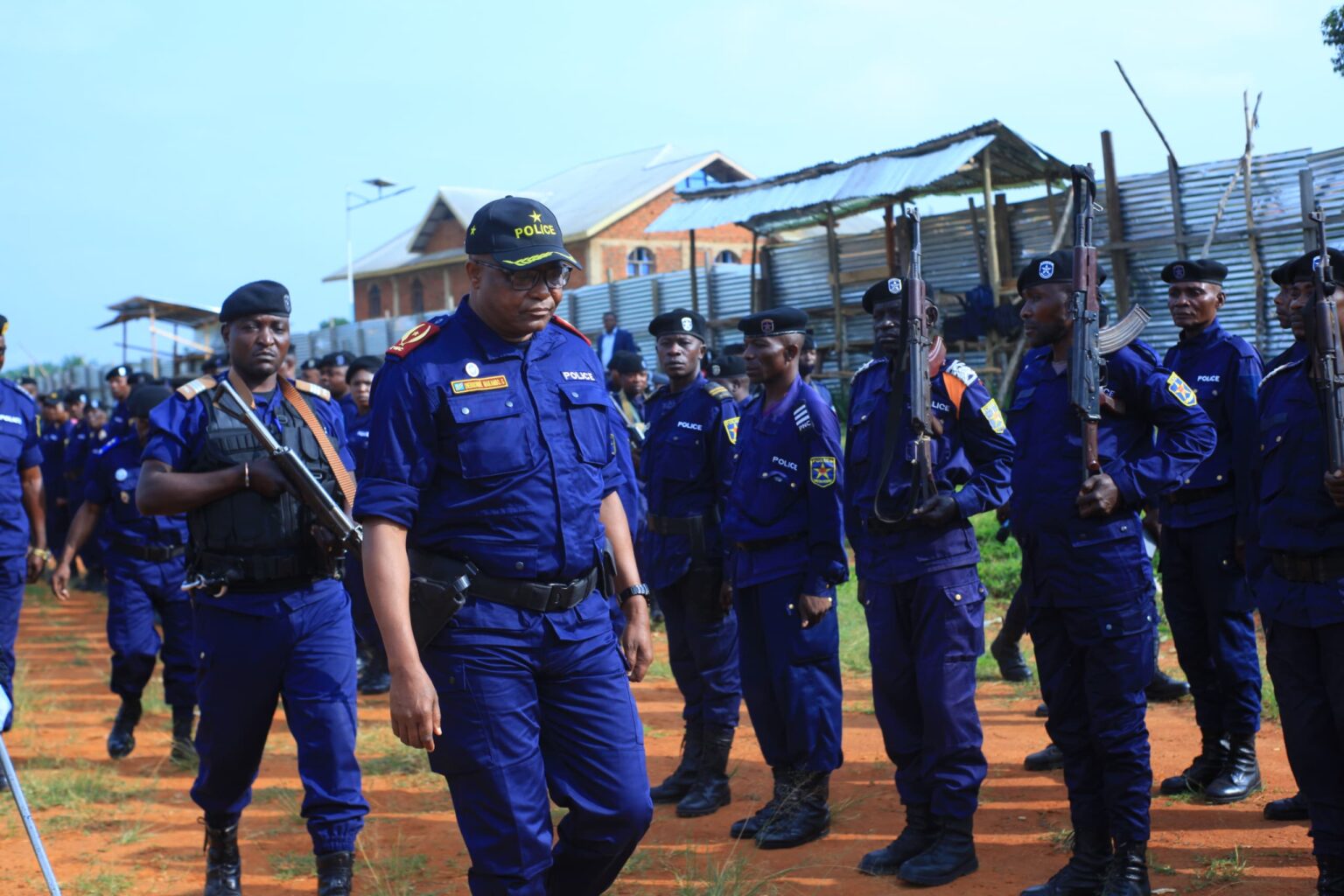 Le commissaire de police appelle à la collaboration et au patriotisme