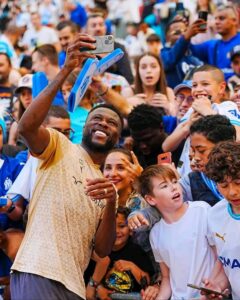 Chancel Mbemba quitte l'OM avec un message émouvant