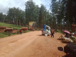 Nord-Kivu : Perturbations du trafic sur la route Beni-Butembo en raisons de travaux et de pluies Perturbations du trafic sur la route Beni-Butembo en raisons de travaux et de pluies