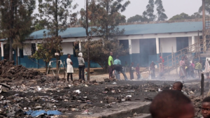 Goma : Un incendie criminel ravage 14 maisons et une école à Ndosho Un incendie criminel ravage 14 maisons et une école à Ndosho