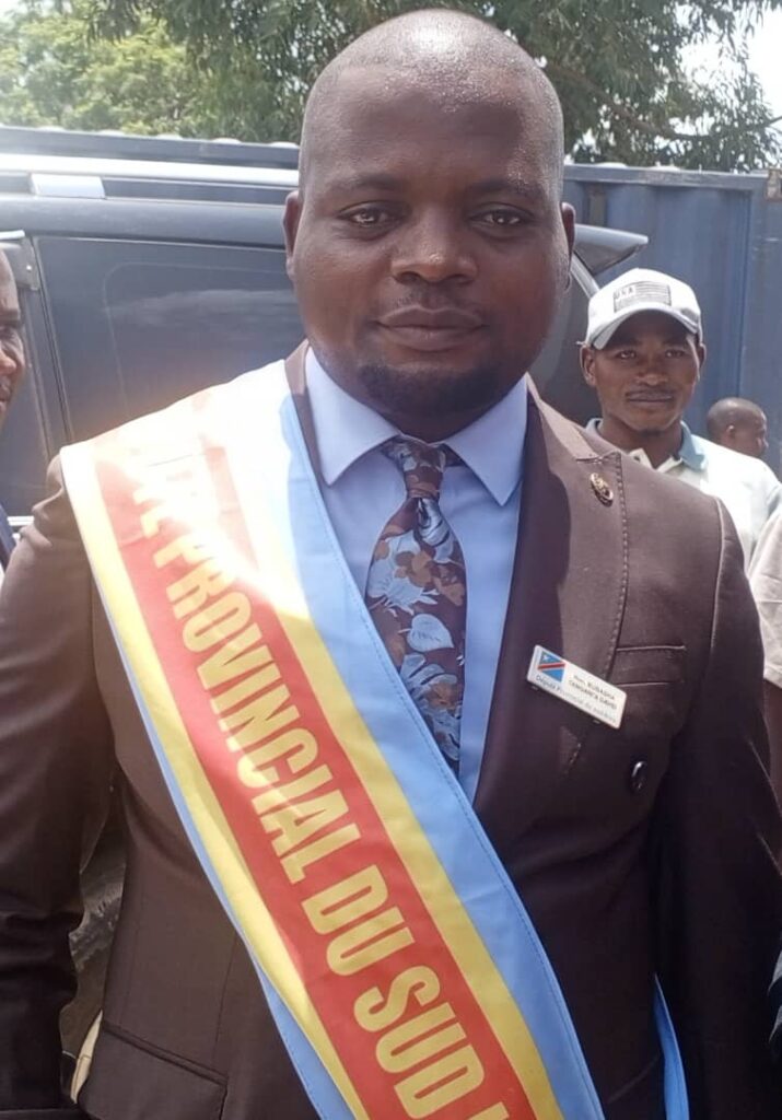 Le député David Bobasha demande un remaniement du gouvernement provincial face à la crise