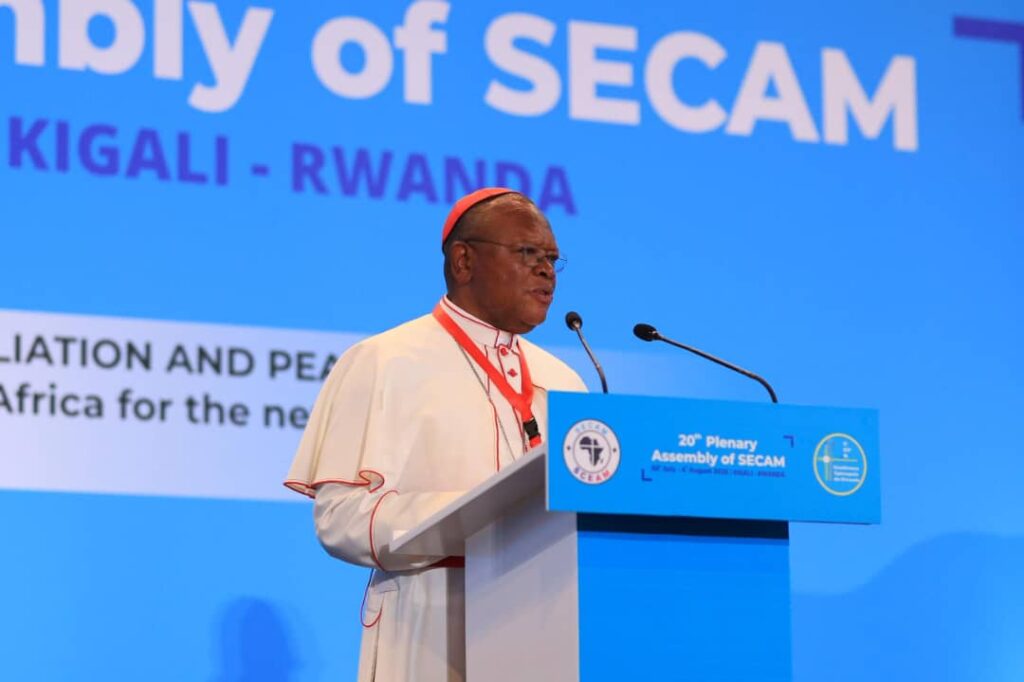 le cardinal Fridolin Ambongo apelle à la réconciliation en Afrique des Grands Lacs